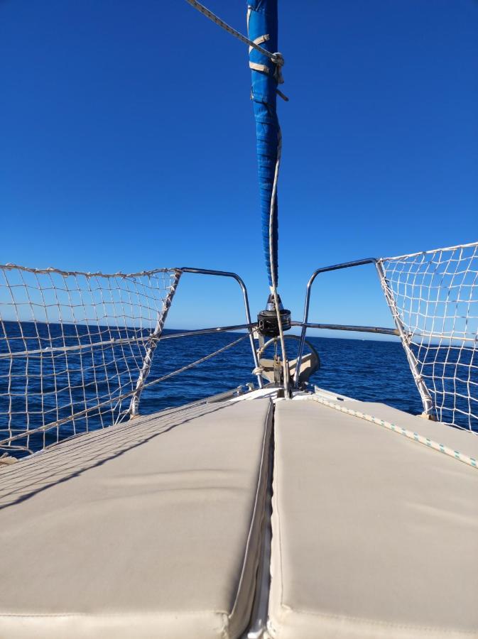 Magnifico Barco En La Graciosa Hotel Caleta de Sebo Luaran gambar